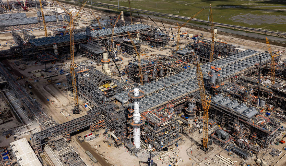 The RGLNG terminal shown with construction cranes